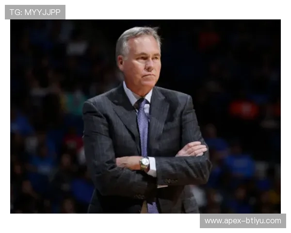 德安东尼：文班打破了传统防守教学理念，他会是未来10年的MVP
